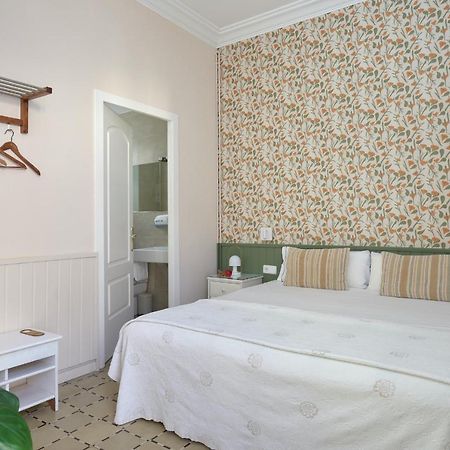 Hostal Poblenou Barcelona Zewnętrze zdjęcie